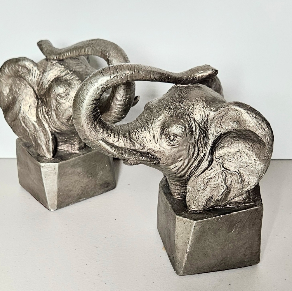 Vintage Austin Productions 1984 Elephant Bookends Metal Heavy Cast